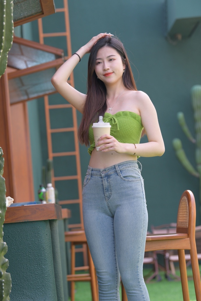 来自房东偷窥的爱麻将胡了2模拟器